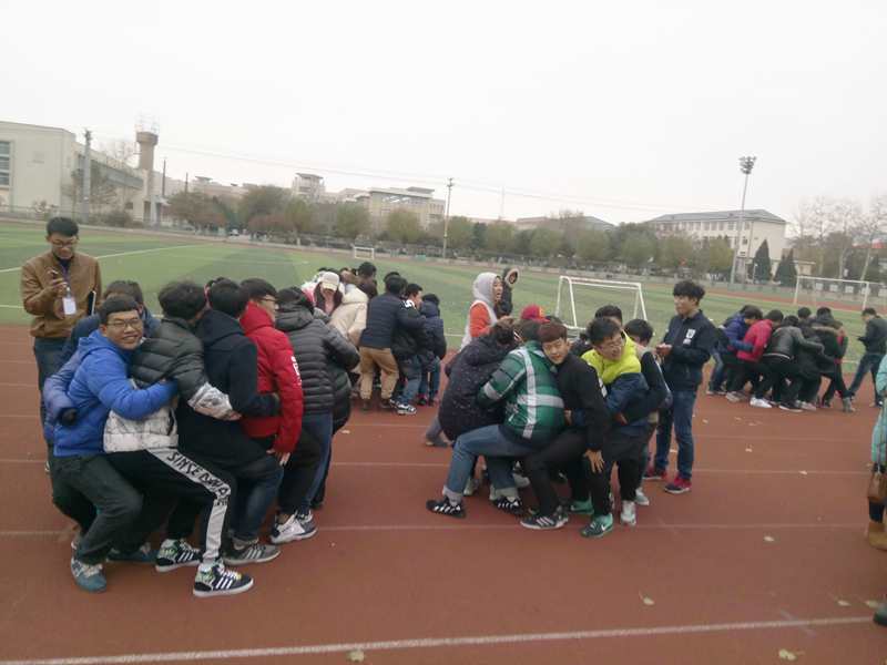 素质拓展活动坐长城